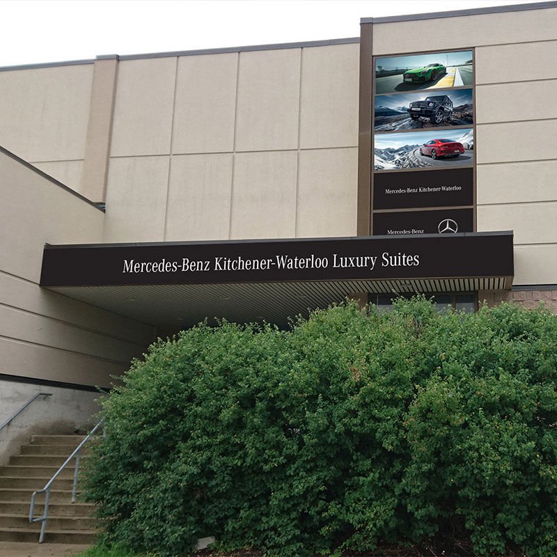 Mercedes-Benz The Aud mezzanine
